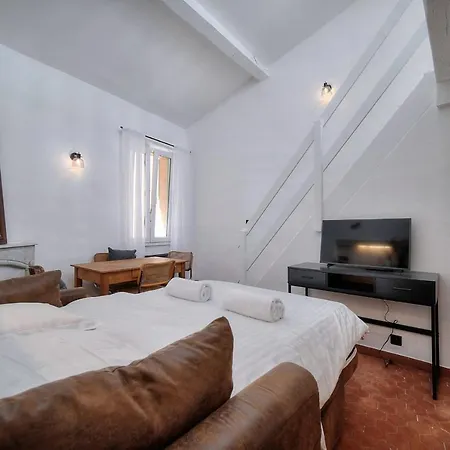 Immogroom - Cosy - Renovated Duplex - Close To The Cannes